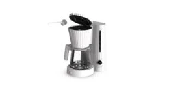 Alessi Plissé Koffiezetapparaat 1,5 Liter Kunststof Grijs -Koffie Thee Winkel 63b3fee8c48d59f870e97e25 slider 03 1920 p 1600 1