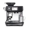 Sage The Barista Touch Impress Espressomachine Black Truffle -Koffie Thee Winkel ses881btr euk 1300px jpeg high res rev 1